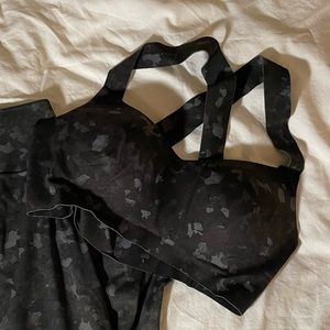 Uniqlo Sports bra